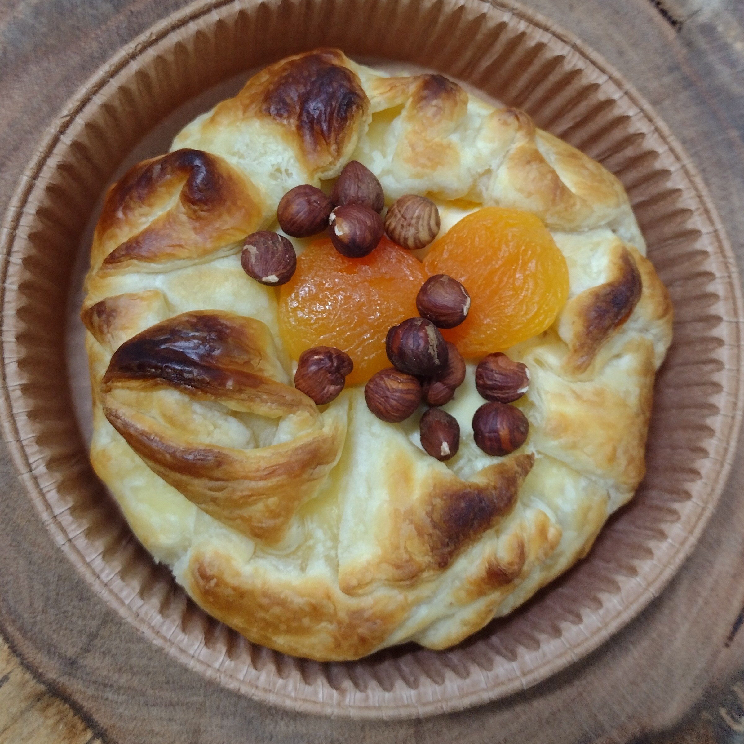 721-QUEIJO RECHEADO NA MASSA FOLHADA