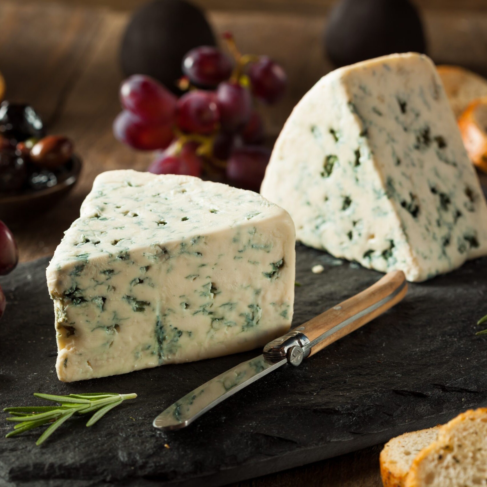 72-QUEIJO AZUL GORGONZOLA SAO VICENTE kg