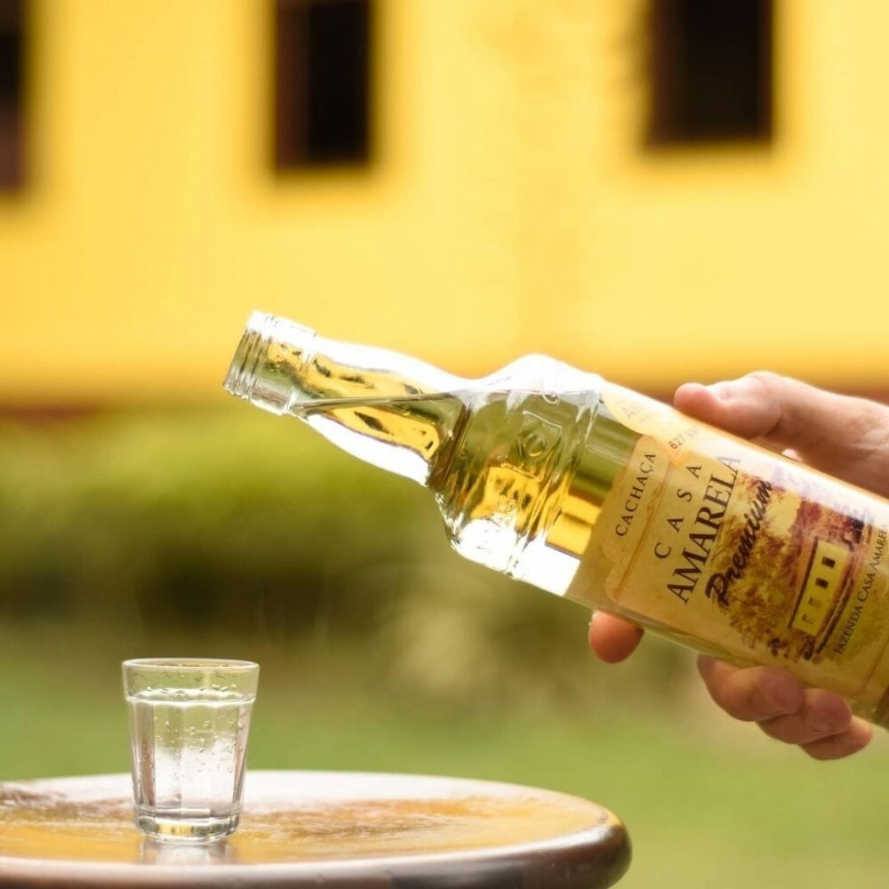 337 - CACHACA CASA AMARELA PREMIUM 670ML