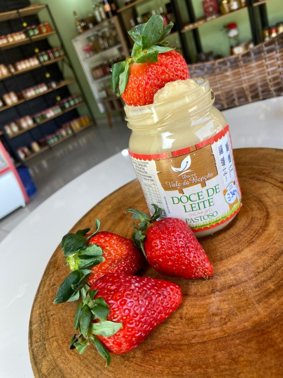 1020-DOCE DE LEITE VALE DA BENÇAO 330G