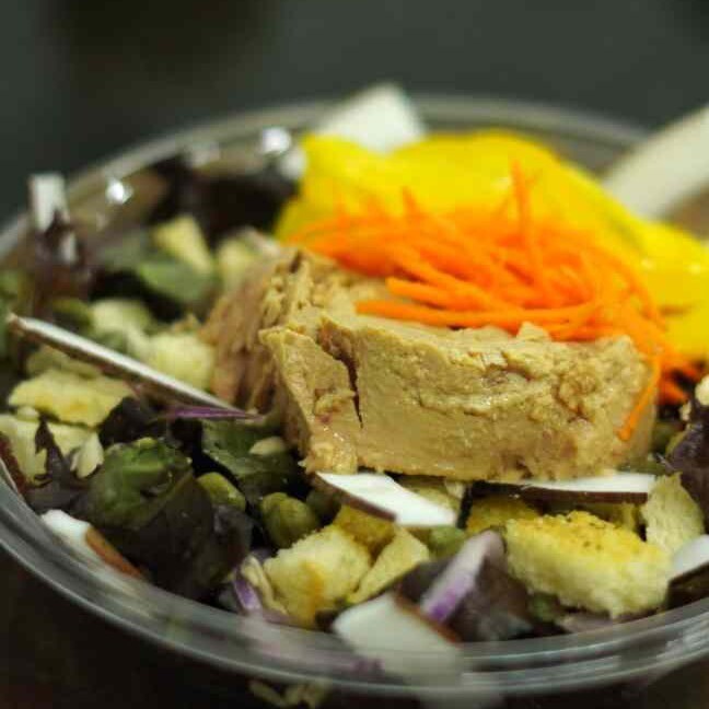 Salada Atum Mediterrâneo